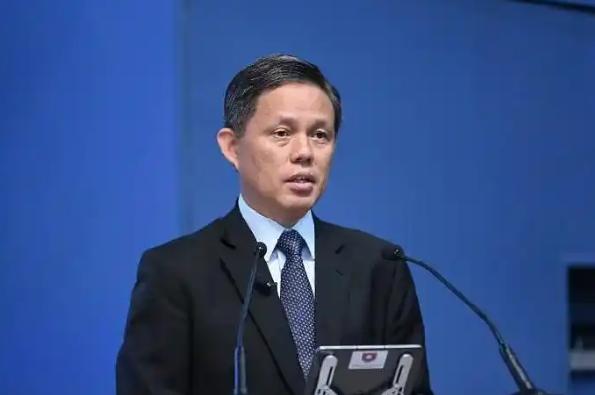9月16日，在北京香山论坛全体会议上，新加坡防长陈振声表示，小国具有天然的不安全