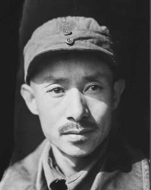 读书笔记：研读《毛泽东年谱》——问与答
问：毛主席为谁致挽词“忠心耿耿”？
答：