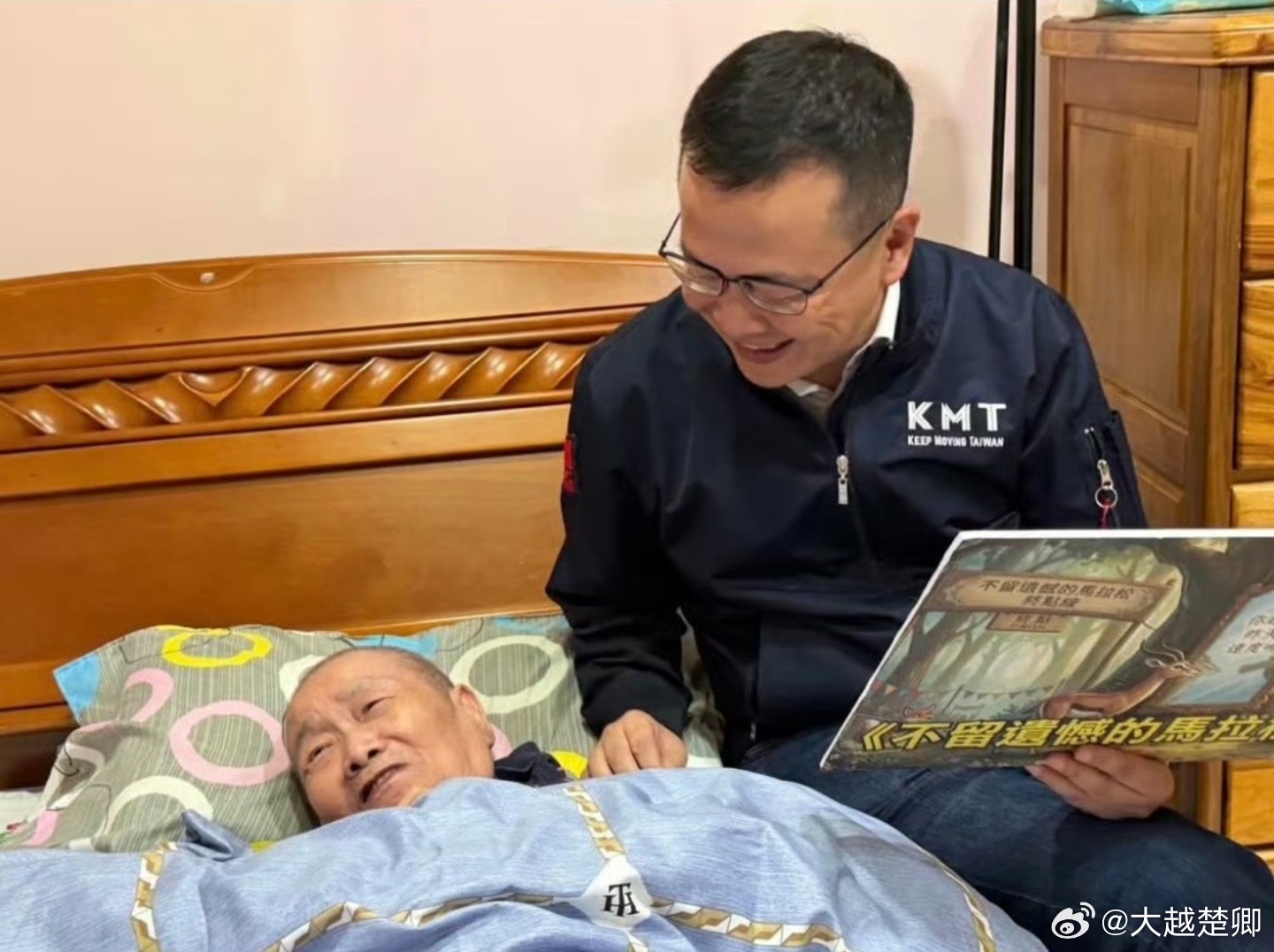 【岛内政情】罗智强谈其父亲失智状况，暗指马英九病情。 