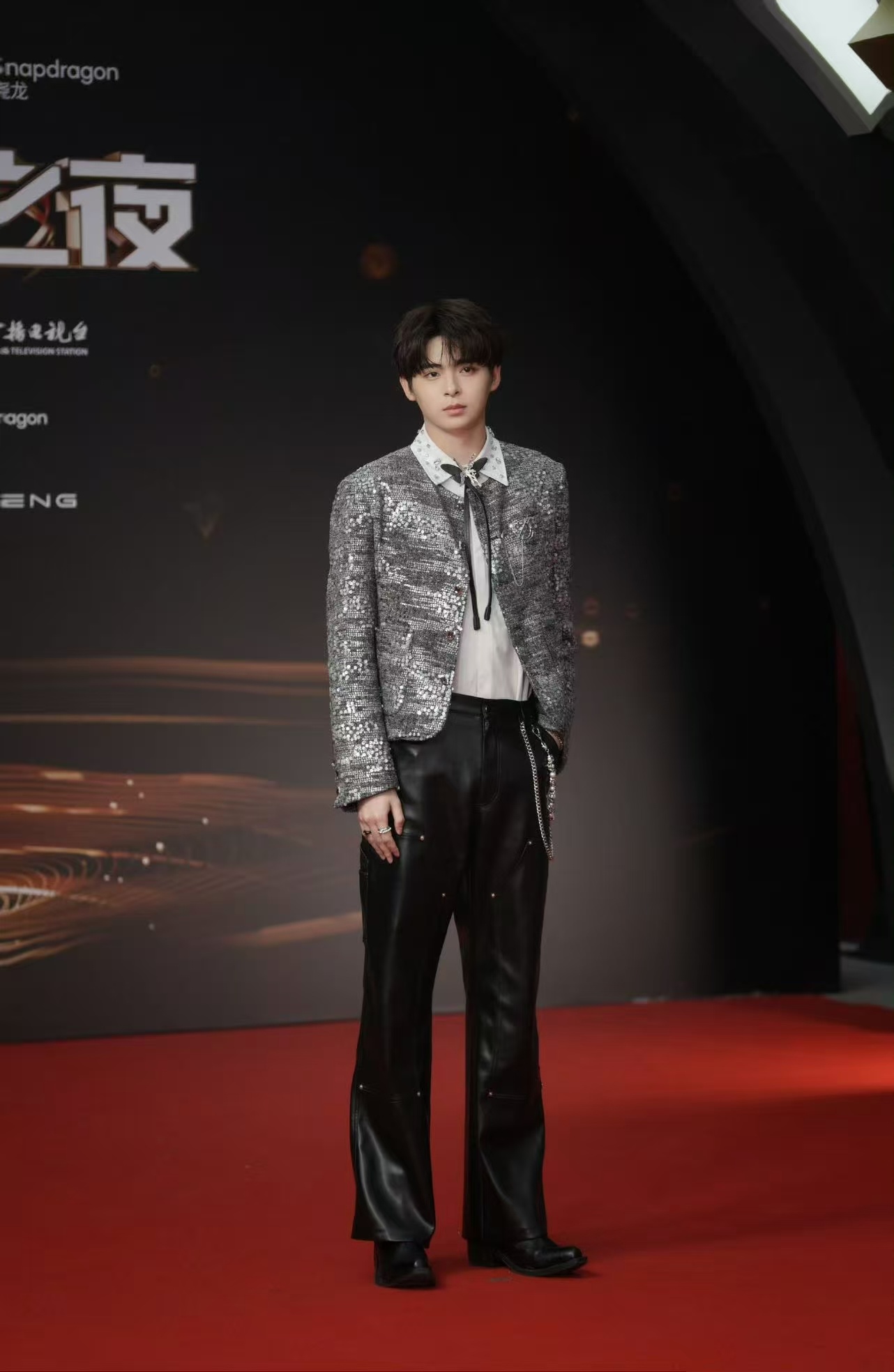 伞兵荣获年度创新突破电竞选手！赛场之上打破常规，以创新之力书写精彩，这就是突破型