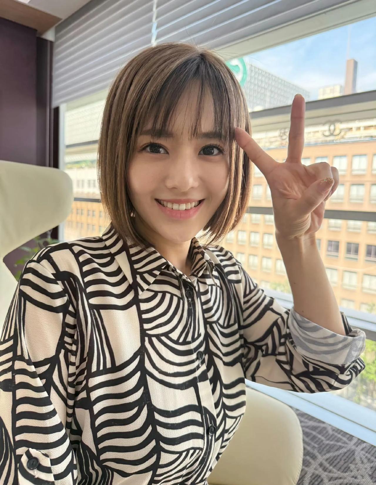 41岁苍井空近照曝光。

今天（6月13日），博主曾颖发文称，和苍井空酱在一起，
