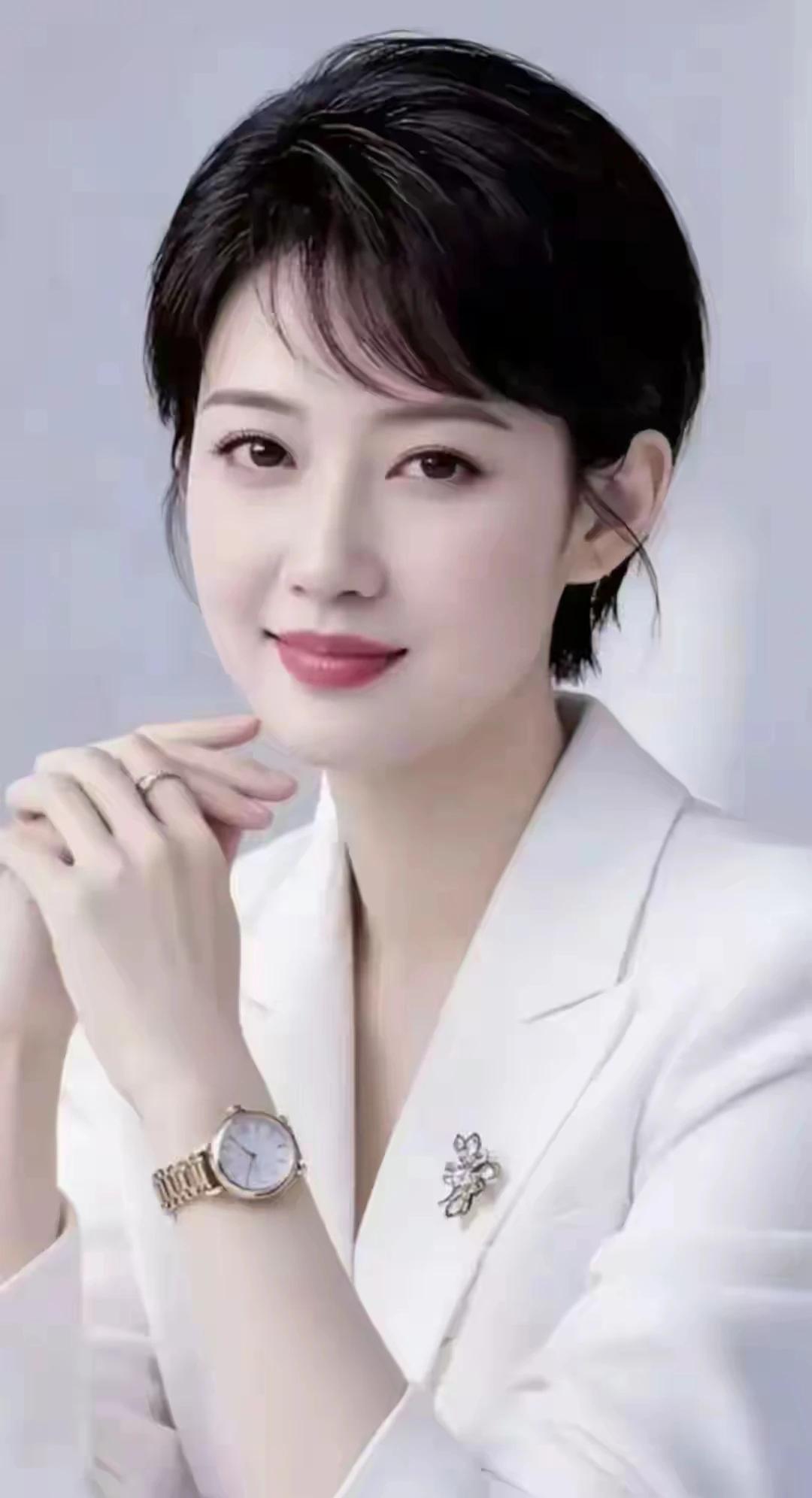 一篇文章，其实体现了一个人的思想，体现了人的思想观点，体现了一个人的情感，体现了