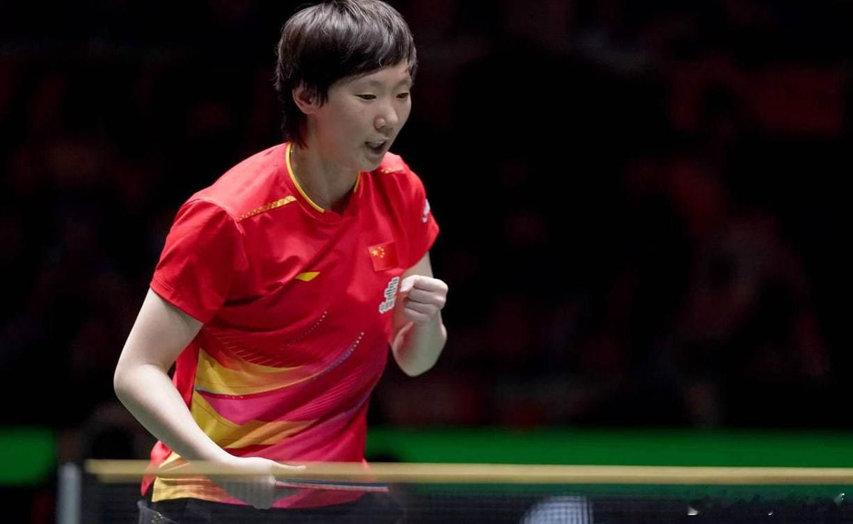 王曼昱vs帕瓦德 2025成都混团世界杯小组赛中国队vs法国队，出战女单的王曼昱