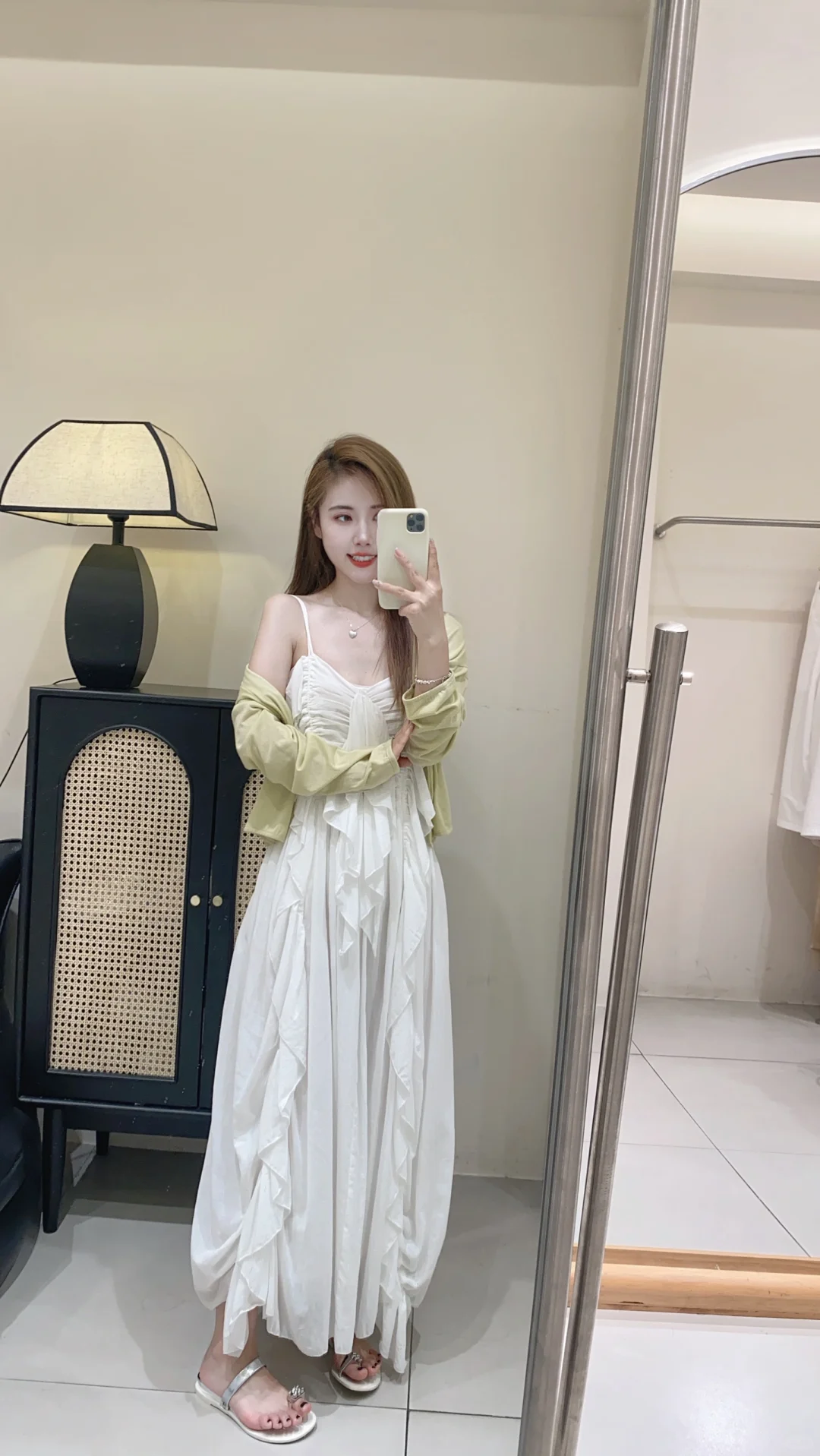 不吃宵夜真的会瘦腿！度假连衣裙来啦