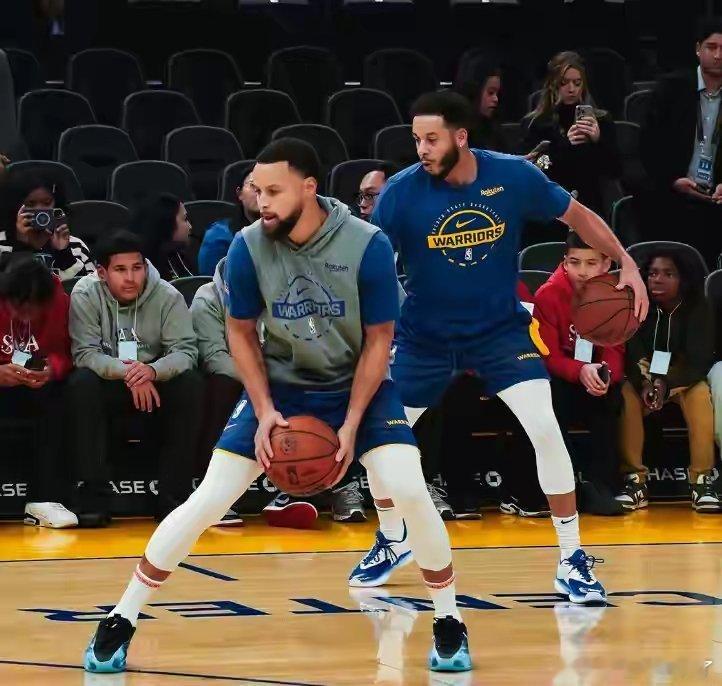 残阵对决上演末节鏖战 森林狼险胜勇士终结客场颓势 北京时间12月13日，NBA常