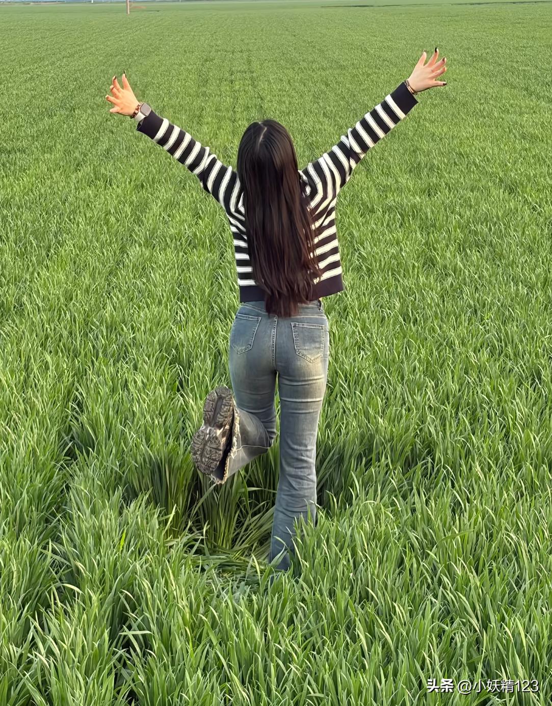 给好运一点时间 我想要的远不止这些
好运每日一句 愿望生活好一点 好运一切在路上