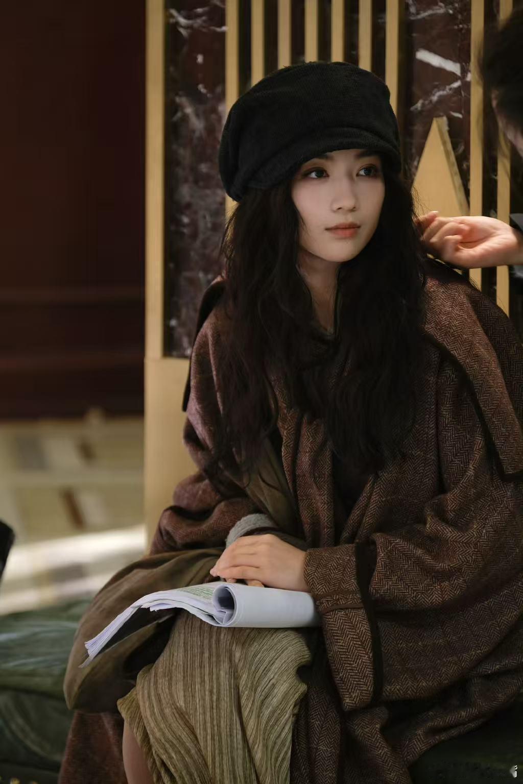 代露娃画梦录伪画开局代露娃许雁真伪画开局直面危局 丹青作器于迷雾中求索 坚守正义