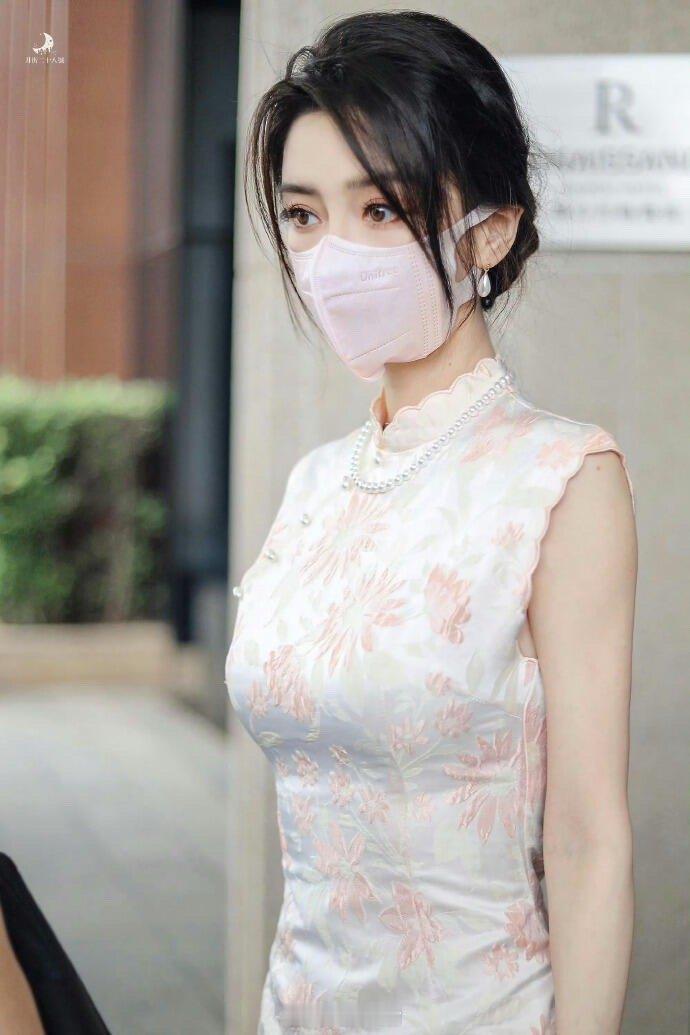 Angelababy[色][舔屏][舔屏][舔屏][心][舔屏][舔屏][舔屏]