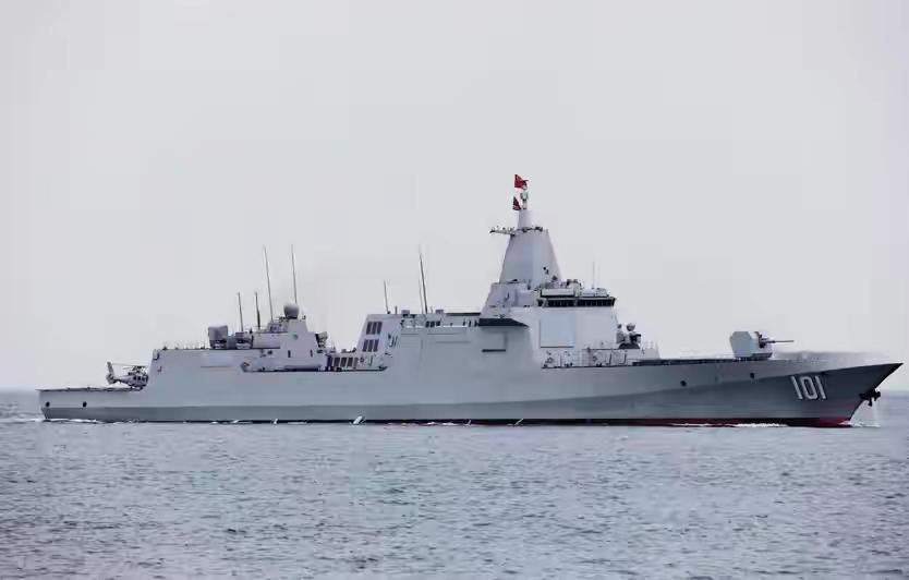 高市抗议也不管用，24小时后中方启动第二波反制，万吨大驱也出山