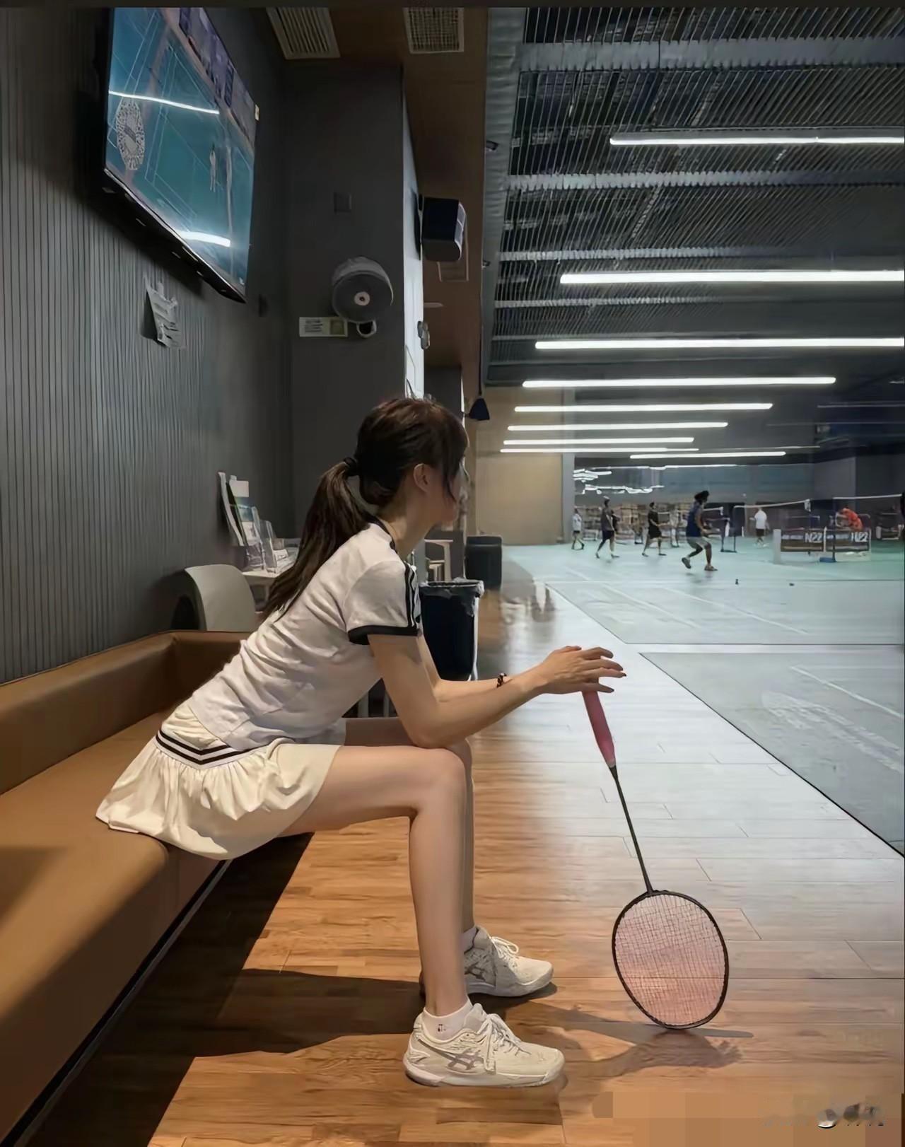 打球总遇上，多打几场能加上微信吗？