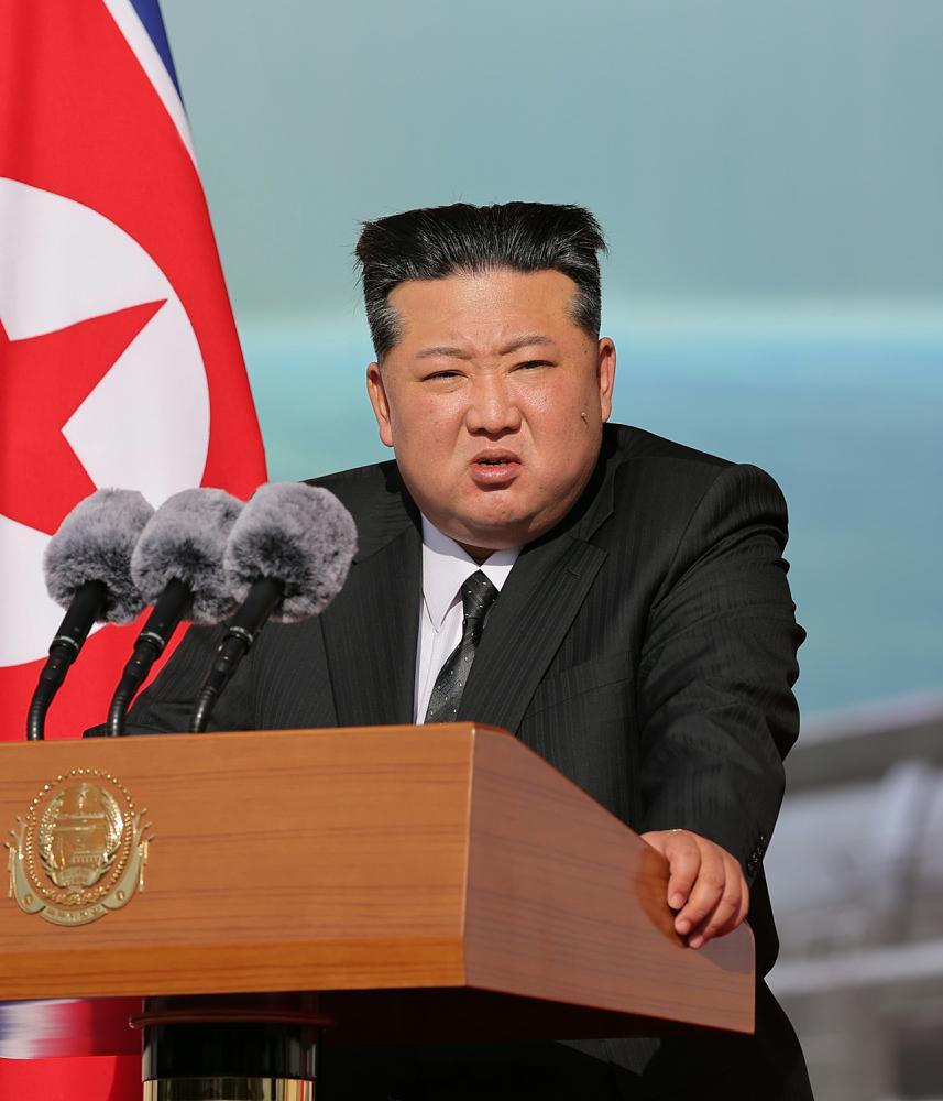 朝鲜武器装备展览会“国防发展2025”金正恩警告美国 ​​​