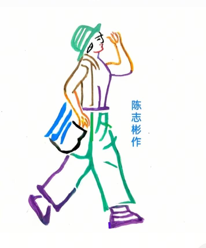 帅哥头戴小礼帽。肩背小挎包。悠闲步伐走路上。画面感很强。图中隐藏几个字。就等高手