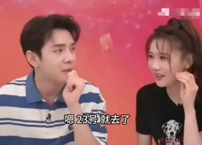 李佳琦唱跳 蕾哈娜带货，正好Fenty Beauty可以赞助披荆斩棘的哥哥[允悲