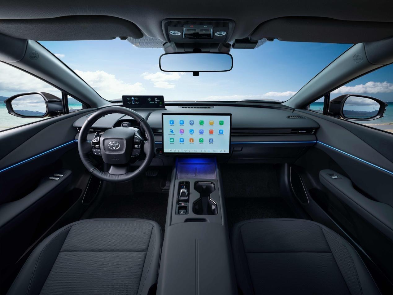 9万级B级智电家轿标杆 一汽丰田bZ3智享家重塑合资纯电价值

作为丰田全球首款