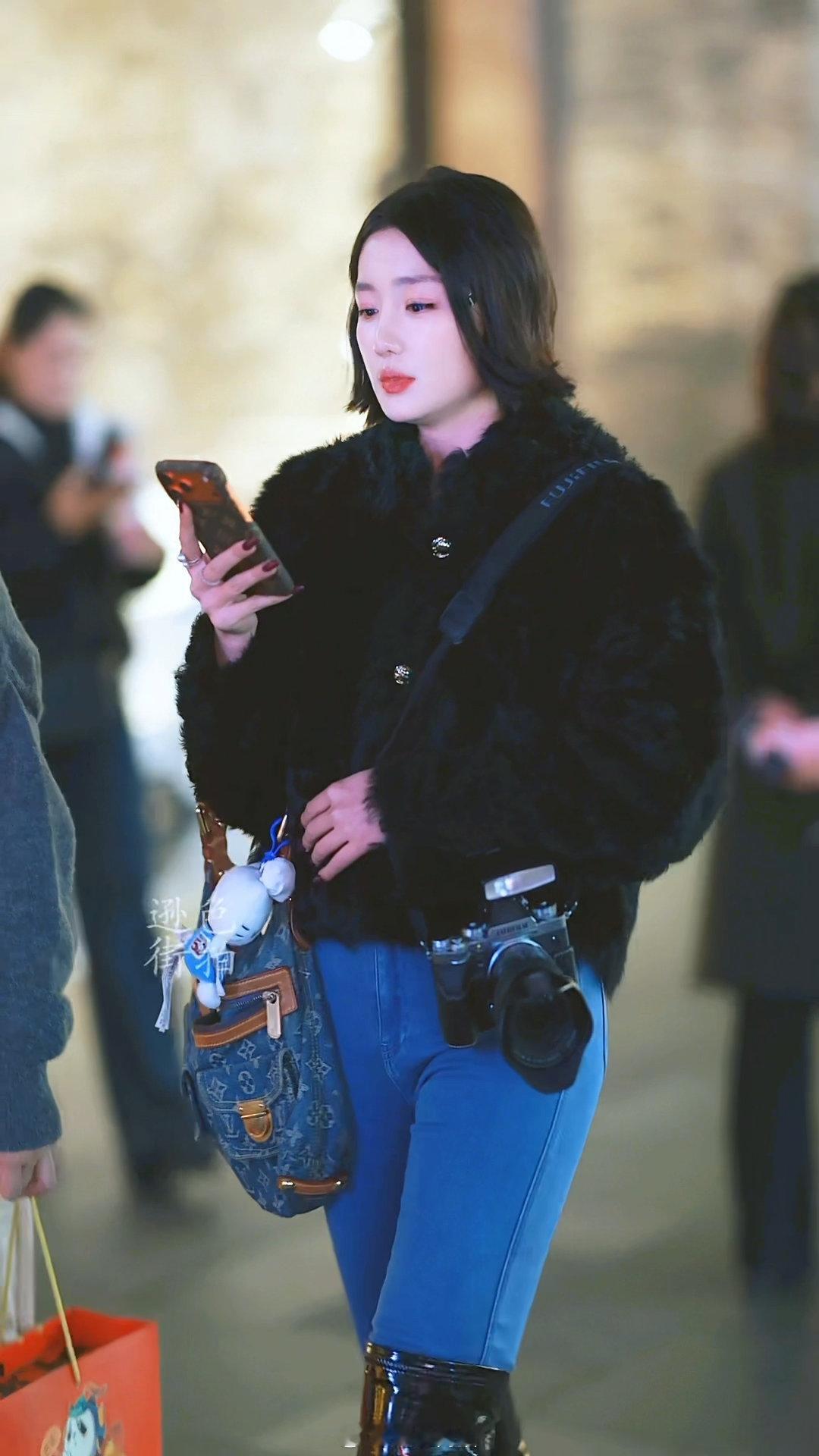 【成都街拍】晚安🌙🌙🌙丨摄影拍照每日穿搭