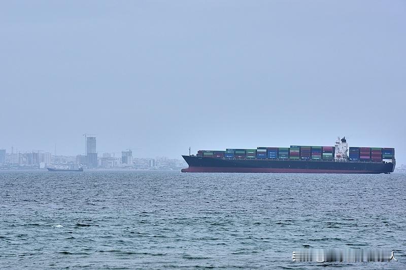 23日，伊朗收到第一笔霍尔木兹海峡过路费。