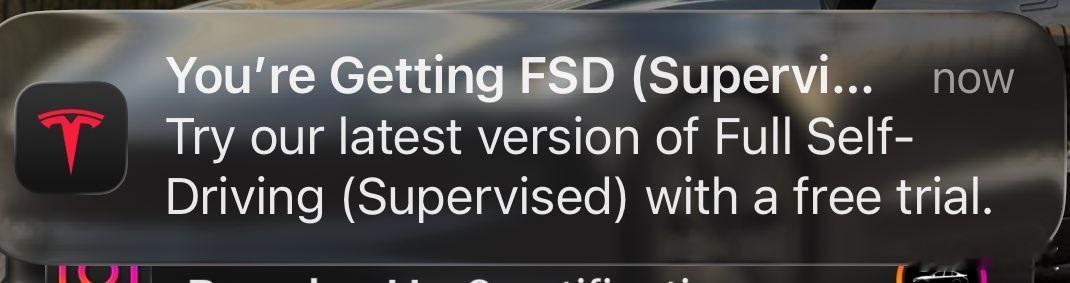 特斯拉北美HW4车主(未购买FSD)已经收到了免费送一个月试用的推送并且FSD已