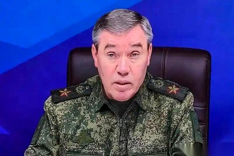 据央视新闻披露，当地时间4月21日，俄罗斯在俄乌的牌桌上掀开了一张带血的底牌。