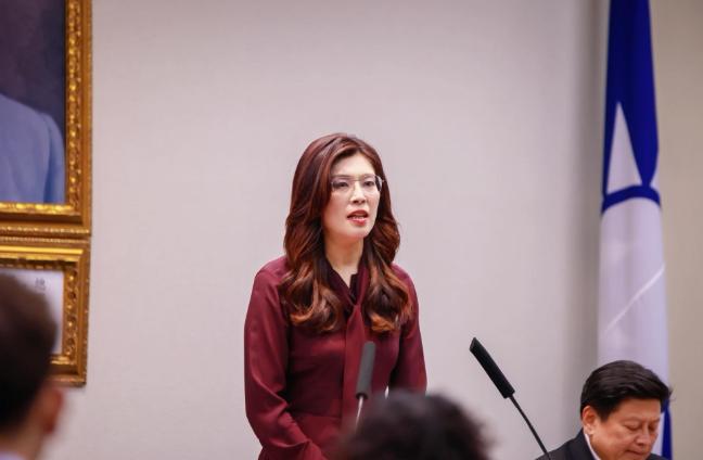 郑丽文这次澄清的动作非常快，针对外界报道郑丽文在5月15日上午出席国民党内部培训