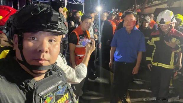 泰国第一影帝！
几十块装备假扮政府高官十年，
总理都被他忽悠了！
真的太离谱了！