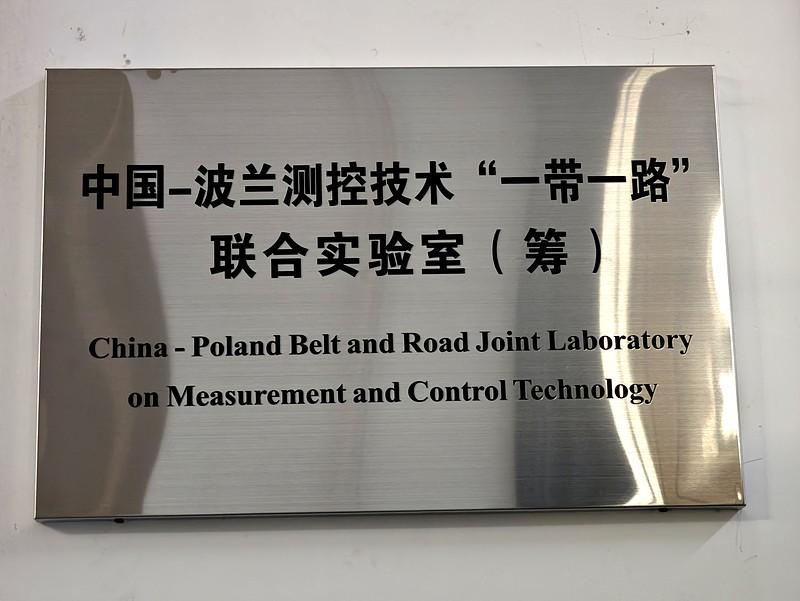深空探索里的月球背面取样、火星取土，再到严格做好生物种防护开展后续研究，每一项都
