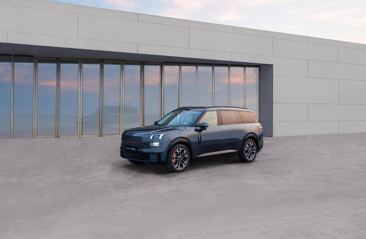 春节后的汽车市场迎来了一波新车发布的热潮，令众多业内人士始料未及。比亚迪、长安汽