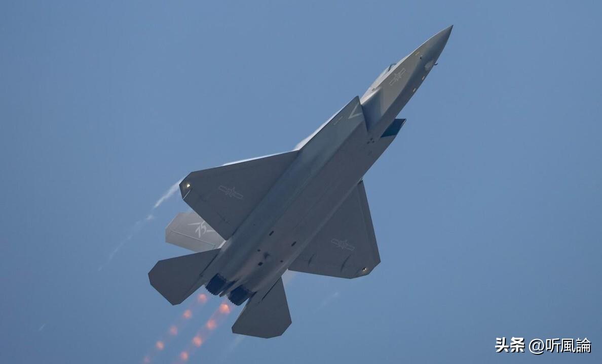 美媒承认：中国五代机产能优势显现，美国空军面临挑战

2026年3月26日，美国