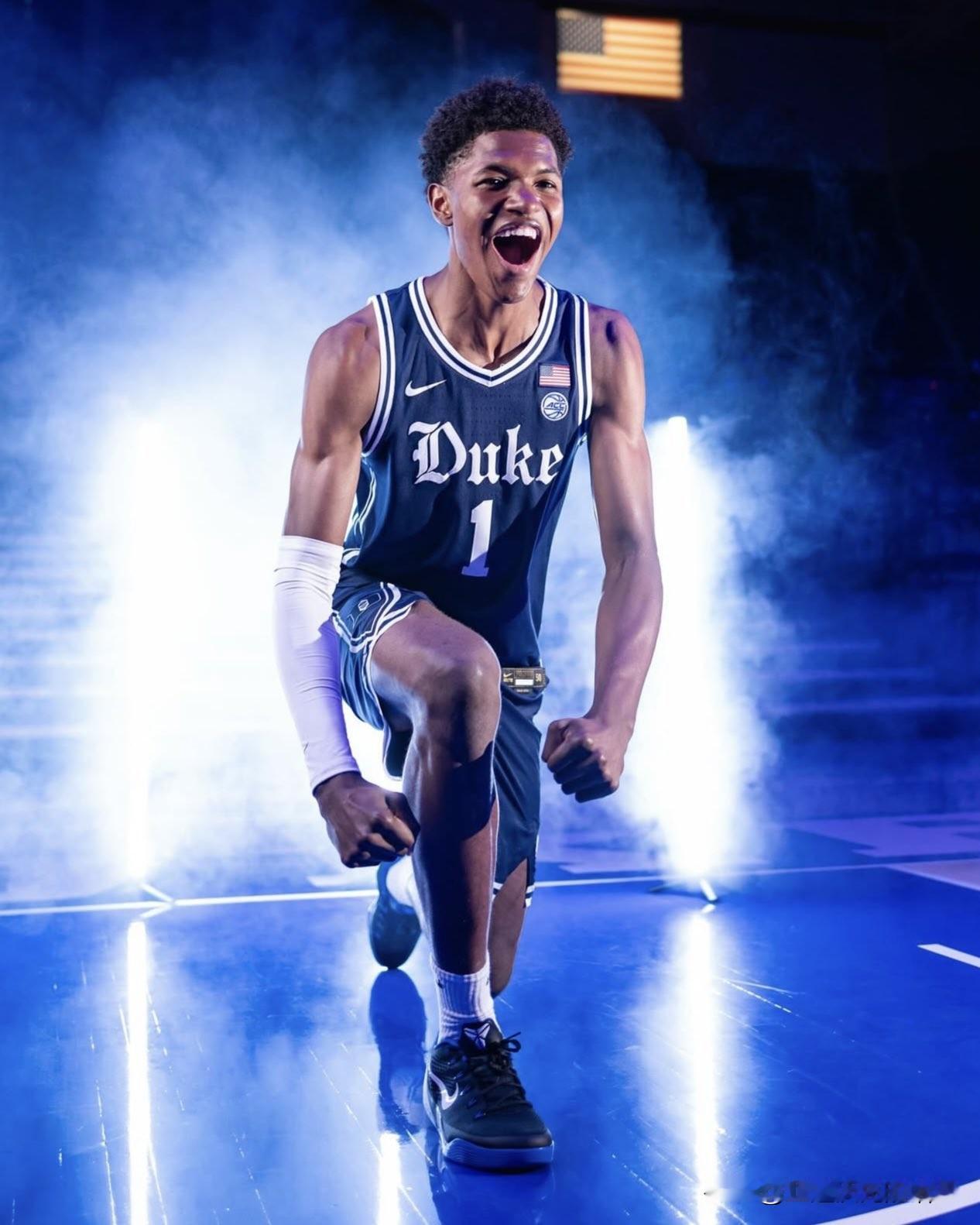 Cameron Williams可能是这届最高天花板的球员，模板类似于Evan 