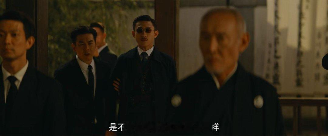 张一山一张嘴堪比一个师《守护者们》张一山无武器靠嘴赢，智商碾压超震撼 ​​​