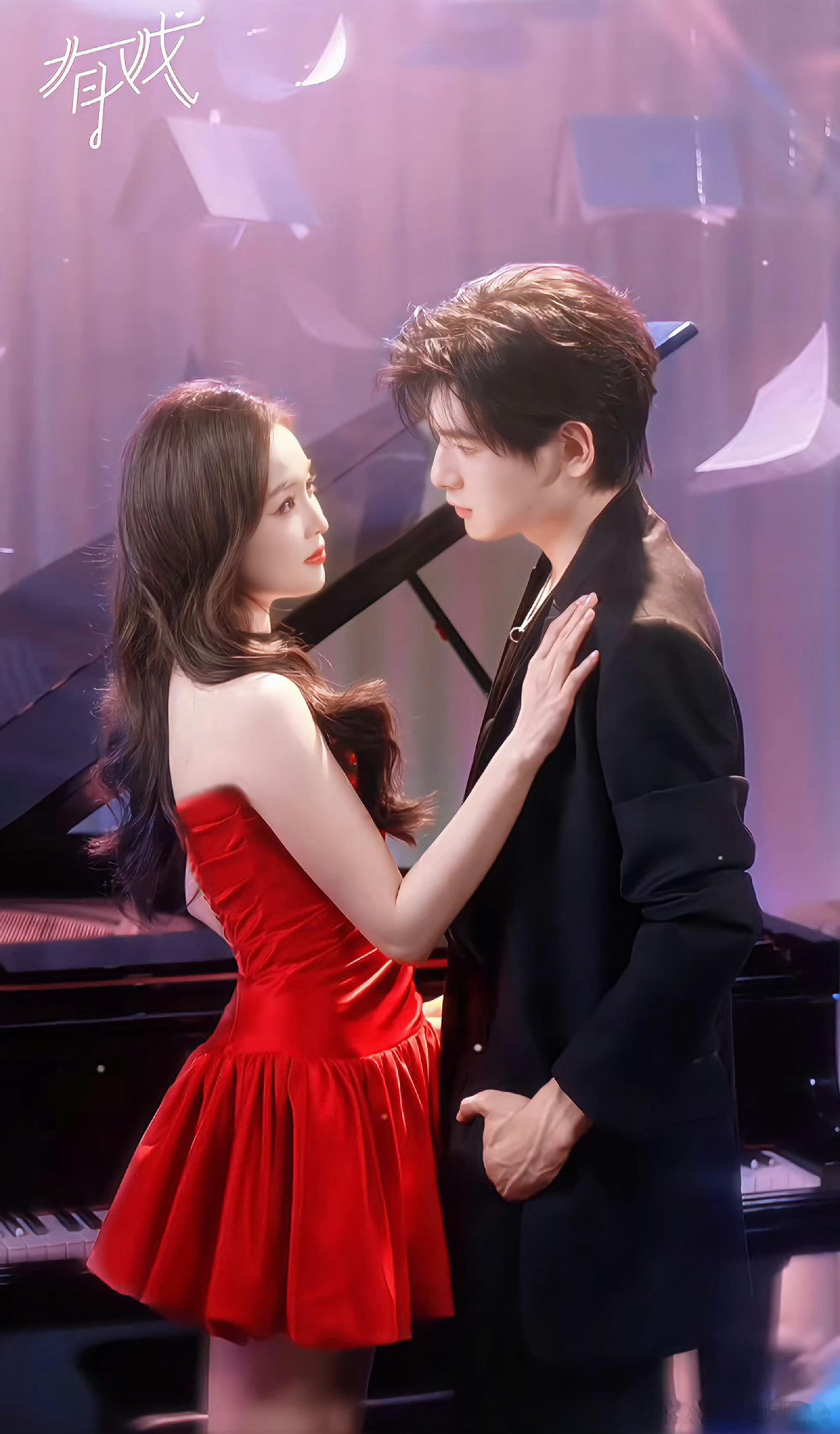 吴宣仪翟潇闻有戏像he小说番外转圈转场、额头贴近，双向奔赴太戳人，一体双魂设定带