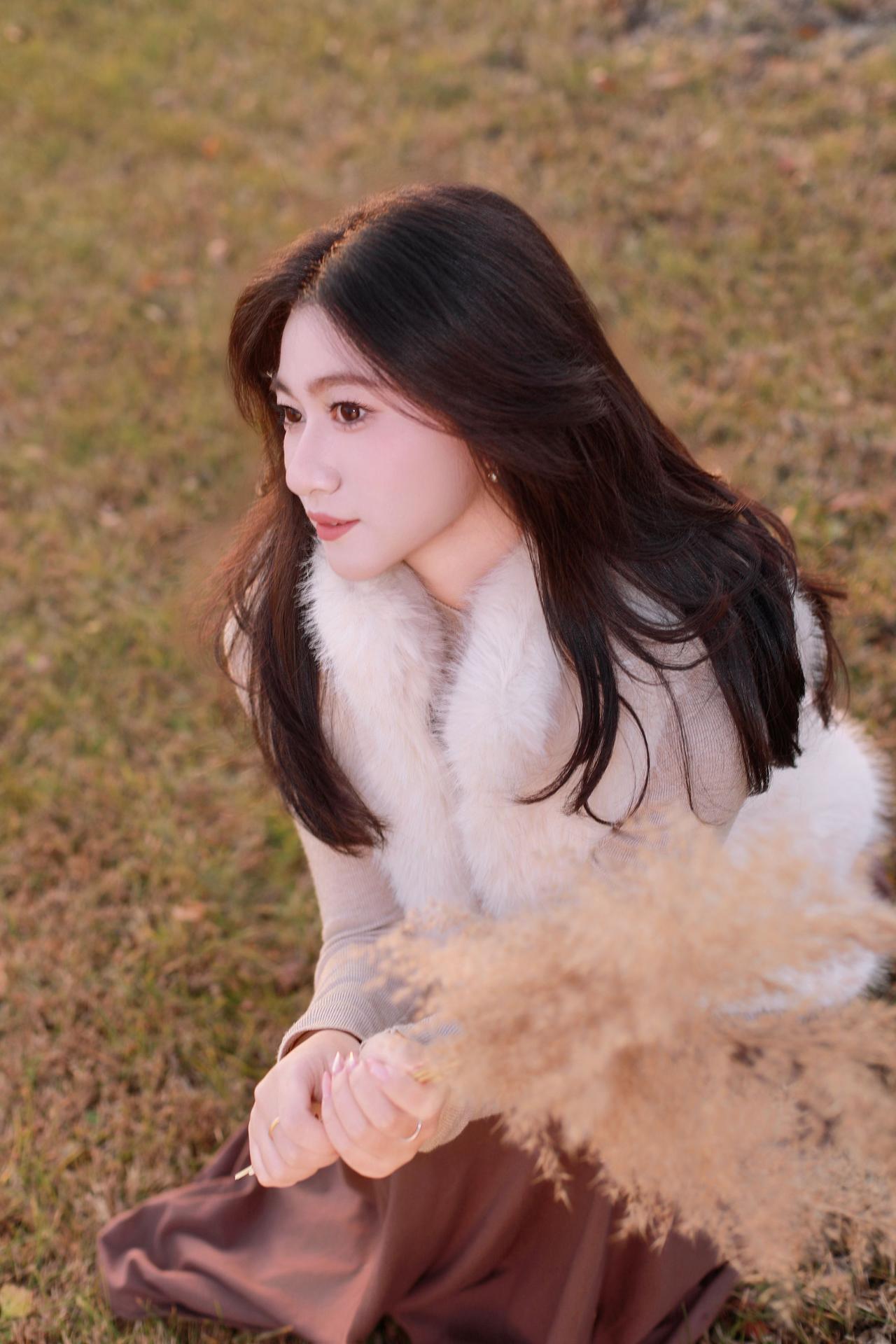 摄影约拍 人像写真 清纯女神 晋阳湖公园偶遇大同美女日落🌄后原创摄影。