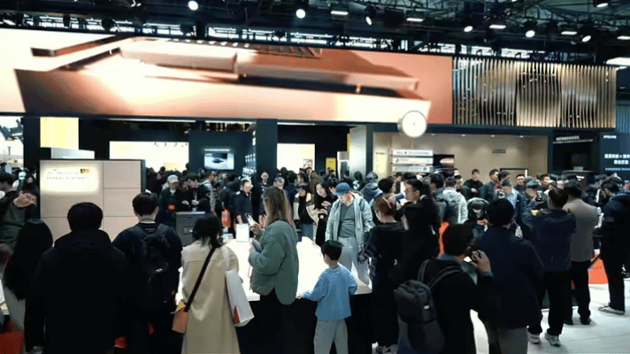 俞浩未来5年投入10亿培养创新领袖俞浩五年10亿深耕人才与科技科技企业拼的就是底