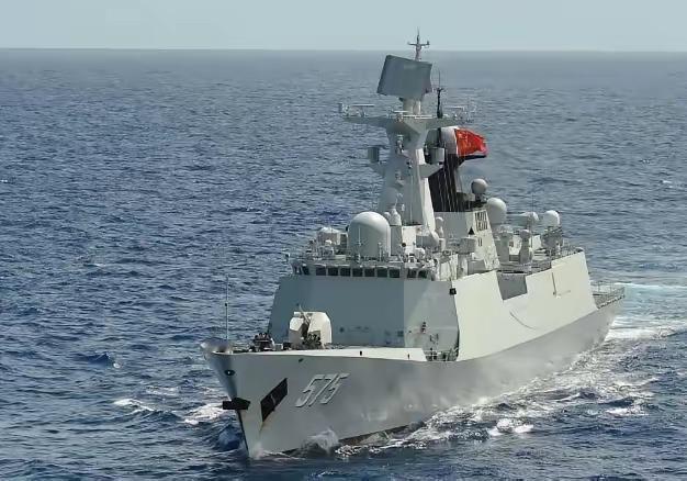 为什么几乎没有国家采购052D？原因很简单——就算中国免费送，大多数国家也不敢接