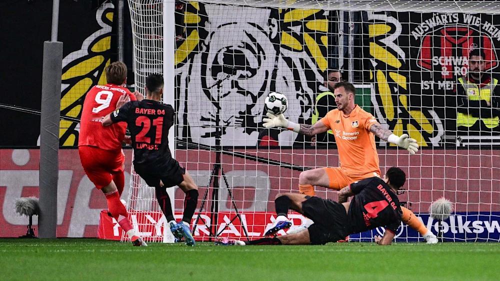 有惊无险，拜仁在客场2-0艰难拿下勒沃库森，晋级德国杯决赛！对比优势明显的上半场