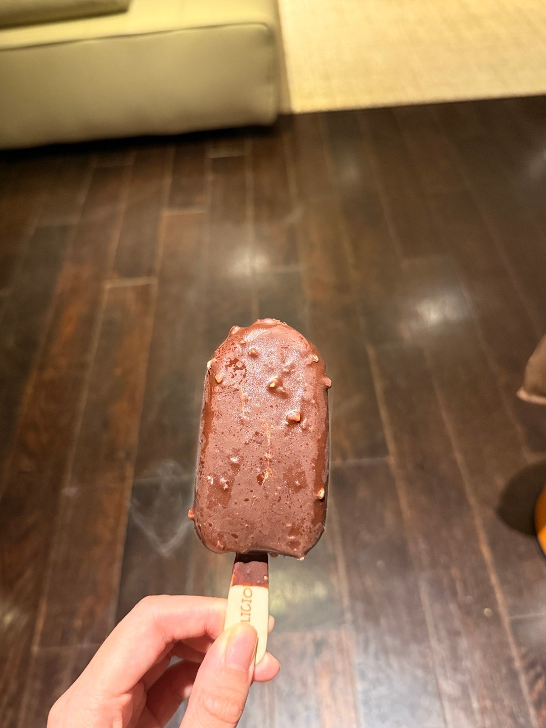 谁能拒绝睡醒来口巧克力冰淇淋 ​​​