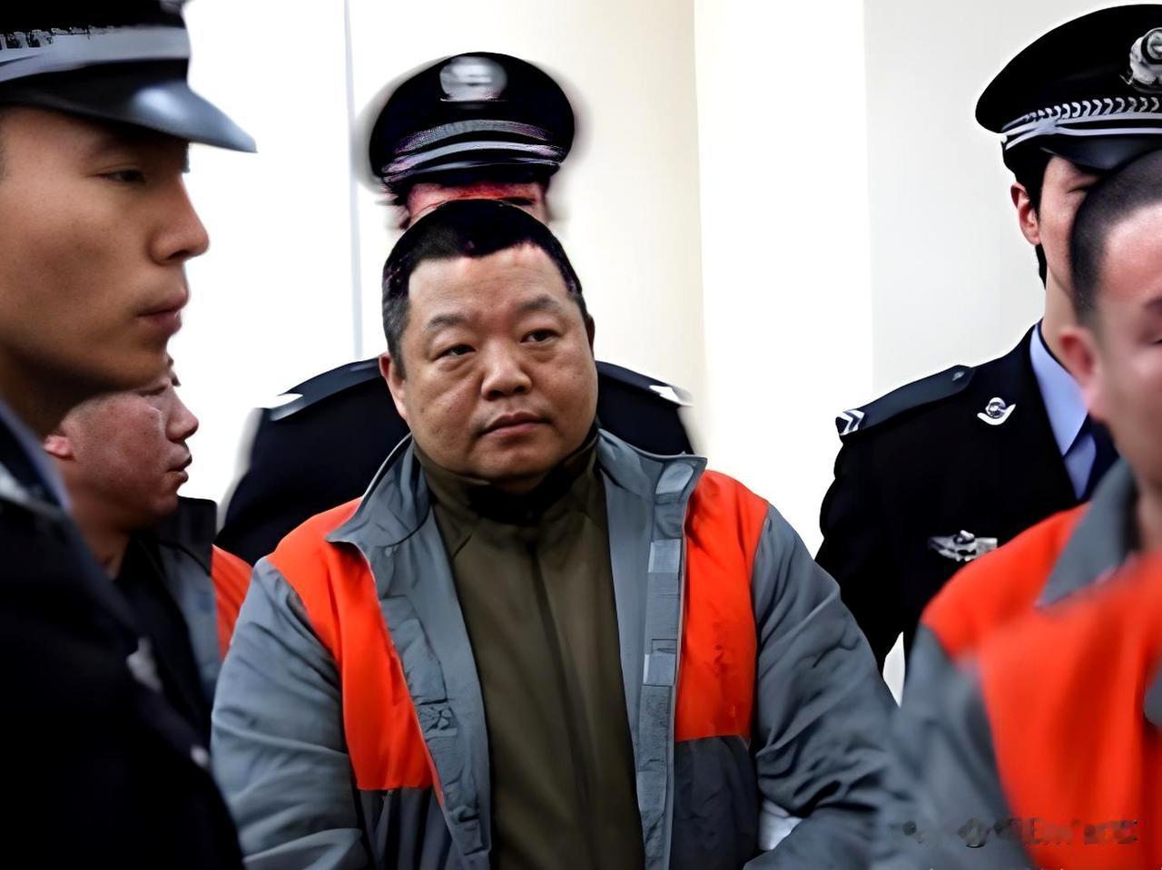 2003年臧天朔在河北廊坊经营着一家名为“朋友迪吧”的娱乐场所，而他的合伙人孙宝