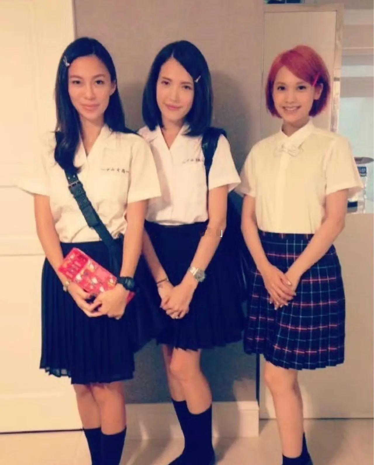 邱泽许玮甯办完婚礼后到日本度假，心情很好！但是最近关于她和杨丞琳的讨论还是让人惊