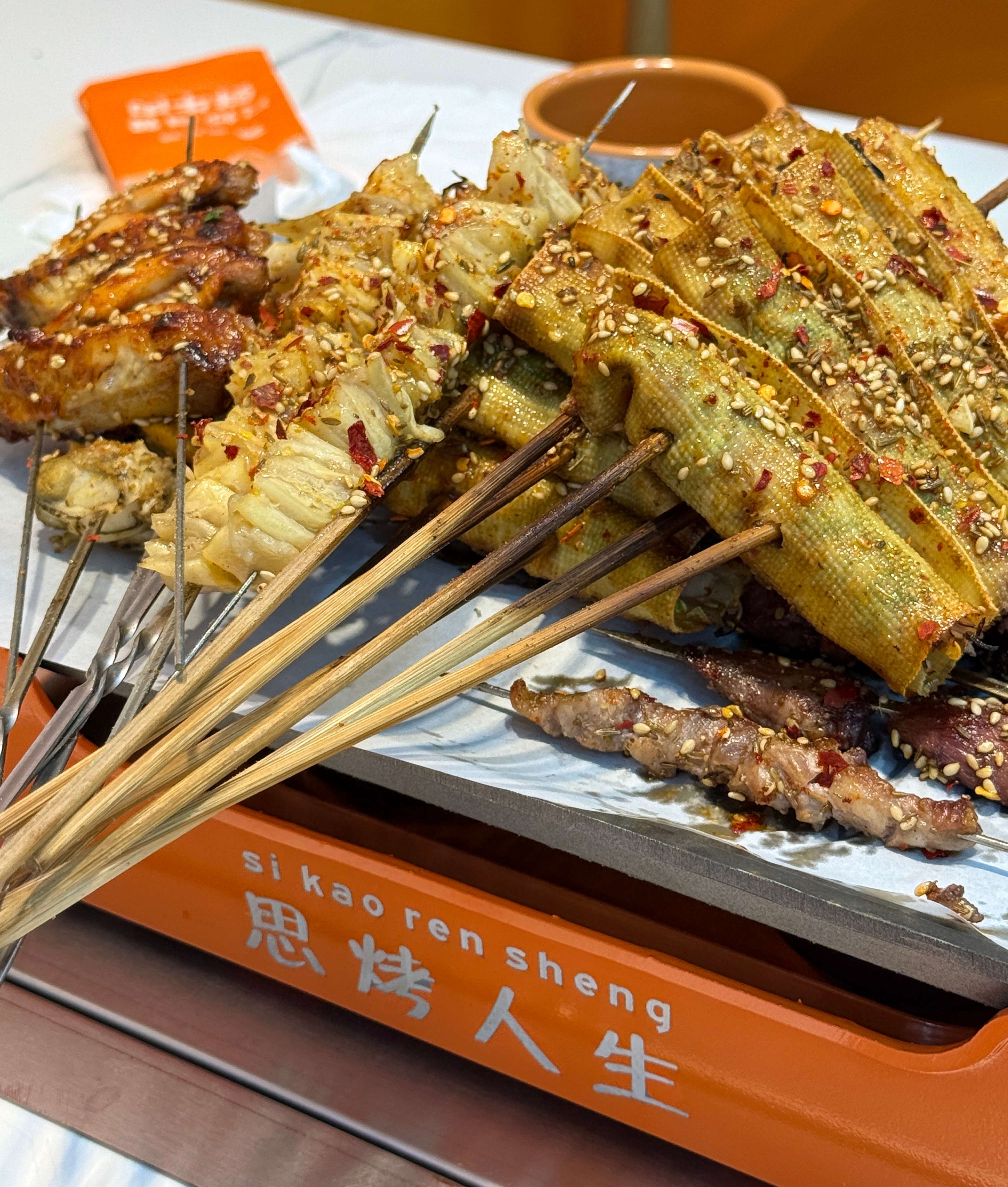 图1️⃣到图6️⃣吃之前图7️⃣图8️⃣好难吃 实在吃不下了两个人就这样浪费