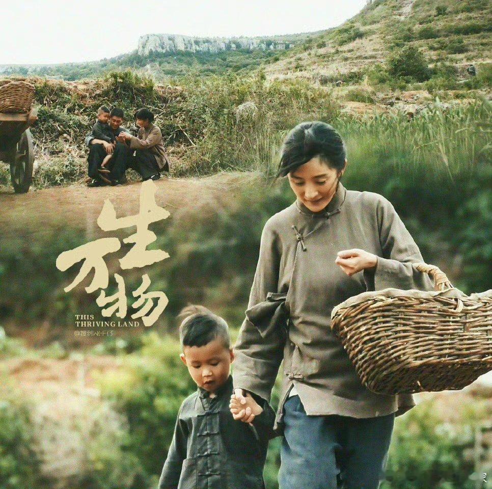 《生万物》剧播期间最出圈的女艺人，杨幂[爱慕][爱慕] ​​​ 爆剧女王 ​​​
