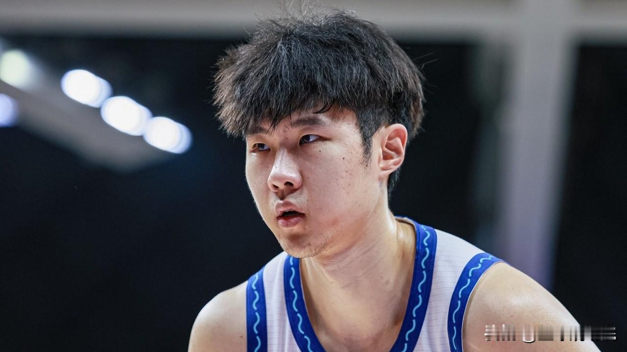 赵嘉义从青岛离开，转投北控！

今夏赵嘉仁、赵嘉义两兄弟都进行了球队的变更，赵嘉