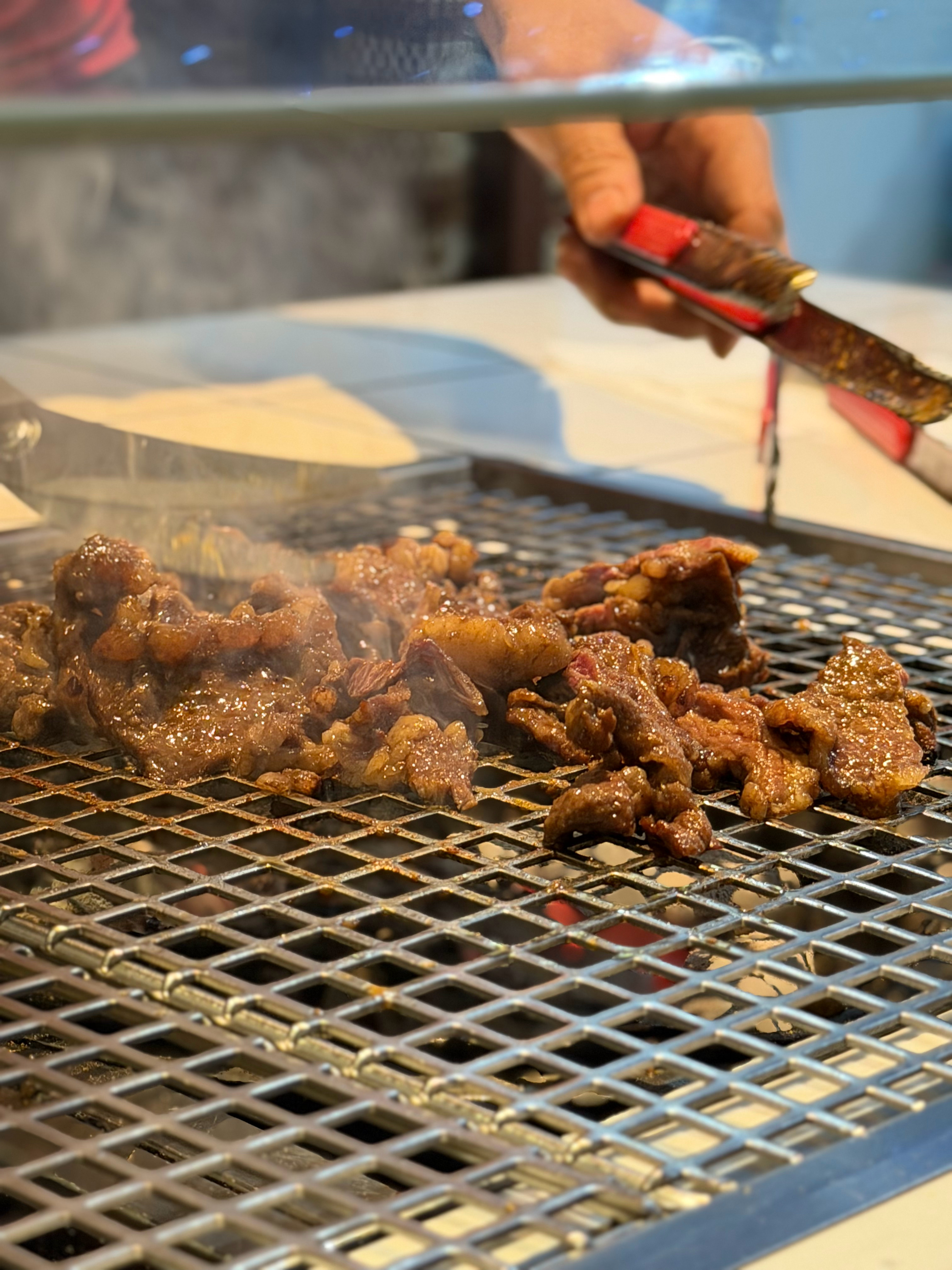 减肥的第一天，失败☹️以前我觉得减肥有伴效果翻倍事实证明两个人一起减肥只会越减越