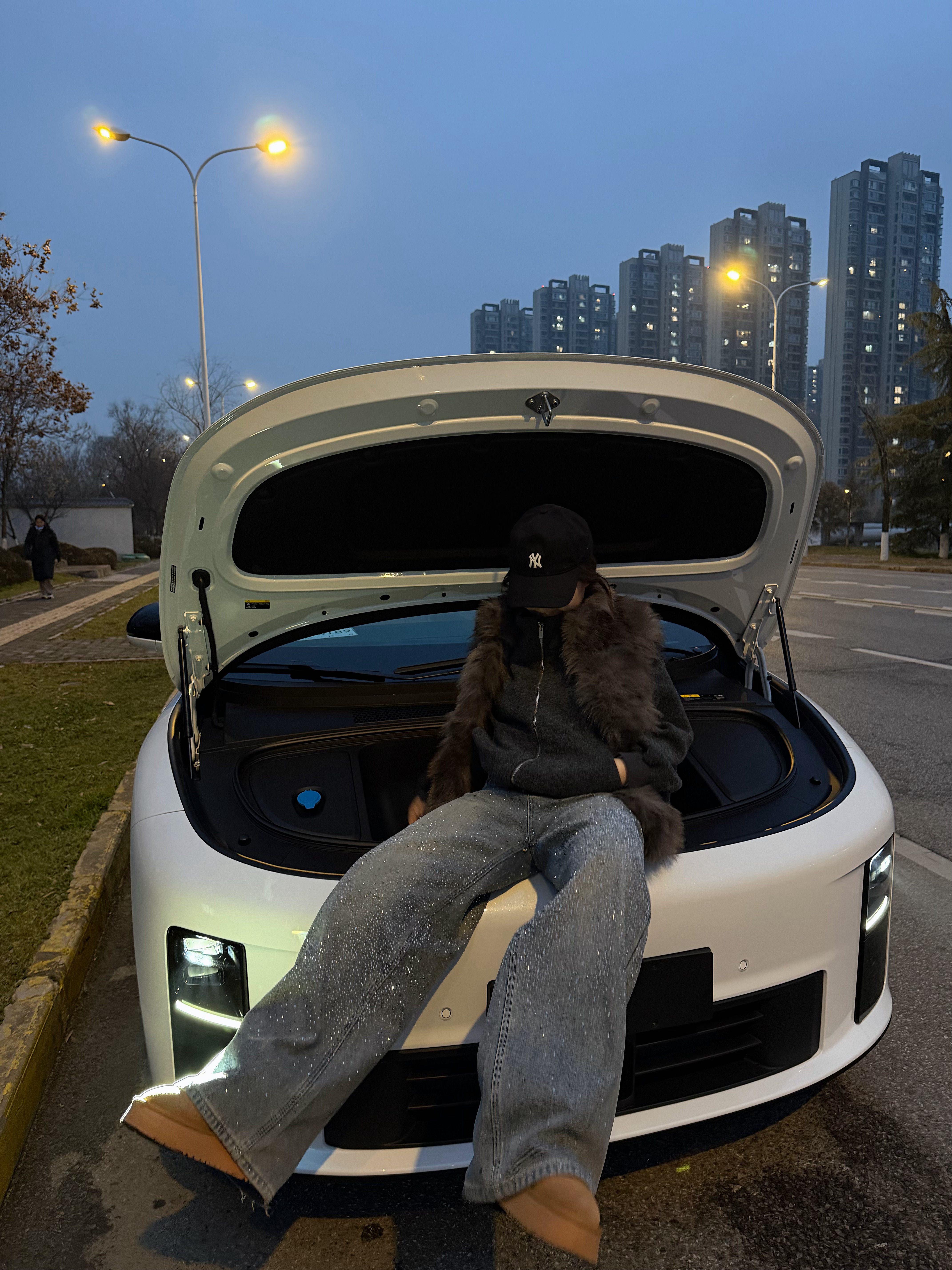 理他们干嘛 想停哪停哪 