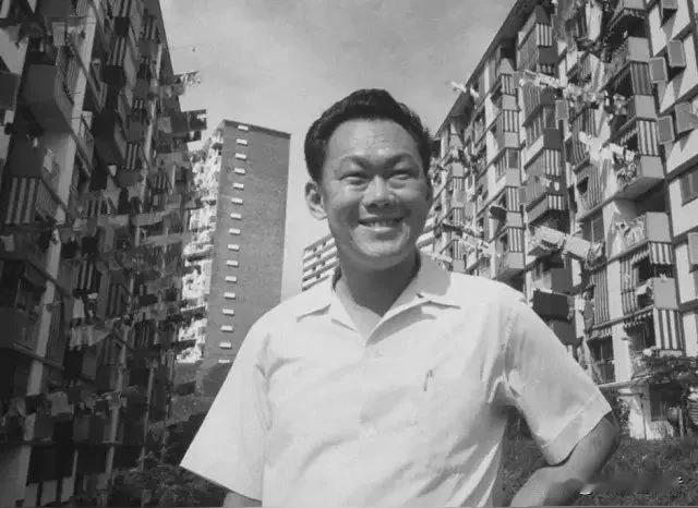在世界上有这样一个特殊的国家，它的国土面积只有719.1平方公里，可以说是弹丸之