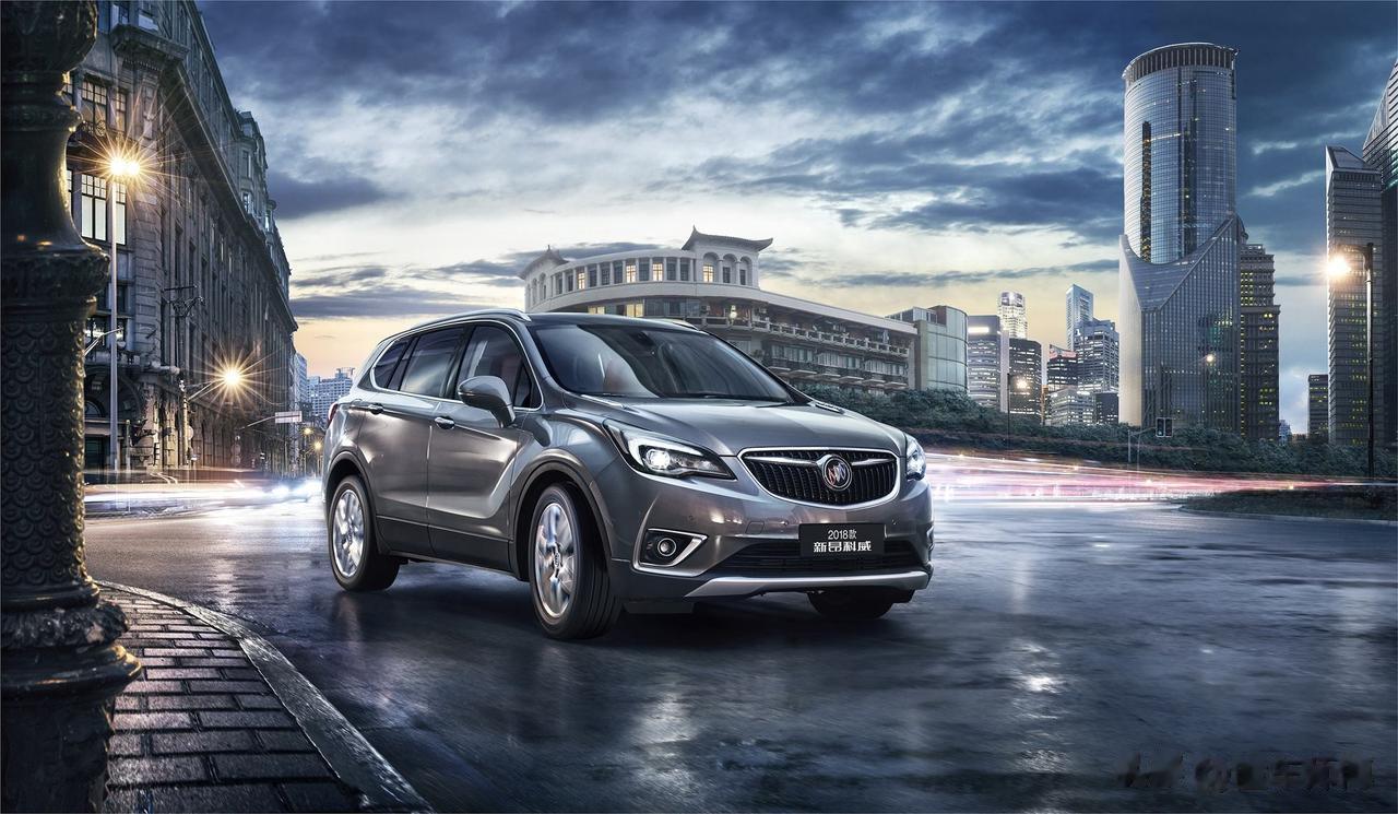 别克昂科威上半年的累计销量是48719辆，只有五月份和六月份连续两个月销量破万，