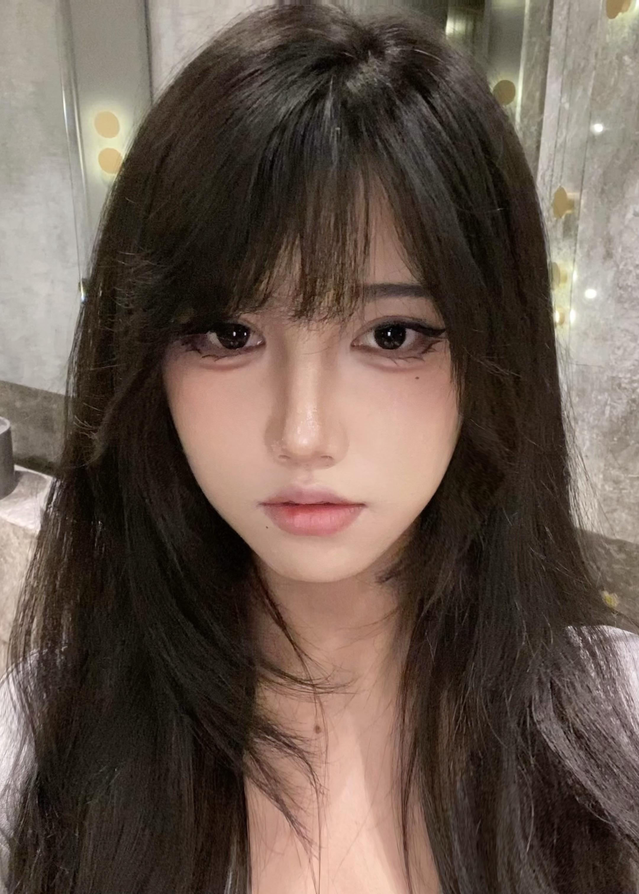 (｡･ω･｡)