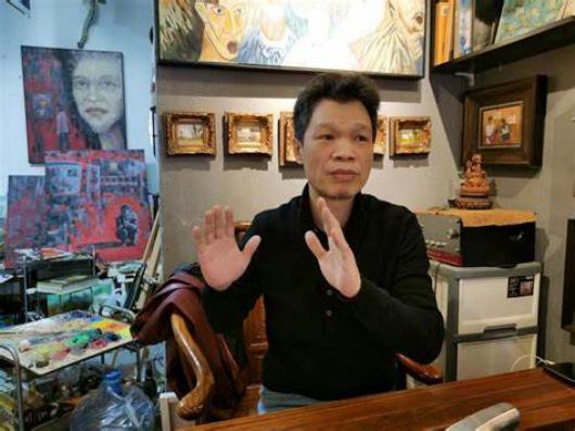 他卖了20年的假画，从一张30块卖到一张1.3万，而他只不过是一个普通的农民，全