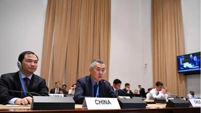日内瓦裁军谈判会议上演激烈交锋，美国拉拢多国共同发声，无端指责我国近期开展的潜射