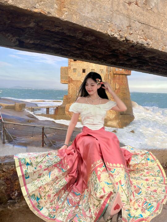🌊 ♡ ⋆* ⊹ ·把东方美学带到海上古堡༉‧₊˚.🦢