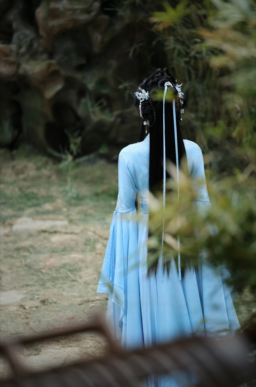 鞠婧祎 jjy鞠婧祎露芜衣 jjy鞠婧祎姜黎非 我生命里的蝴蝶，是一枚不死的休止