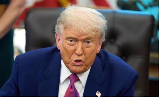 特朗普武力控制委内瑞拉石油，中国暂停所有委内瑞拉原油采购！
 
很多人当时都被懂